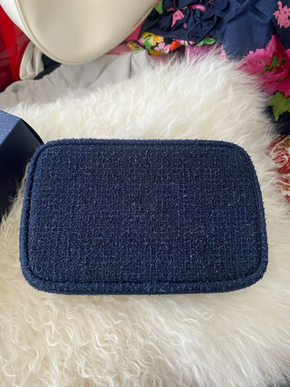 CHANEL Beauty Navy Tweed Zip Pouch with Gold Logo NIB ✨💙 - Picture 7 of 10